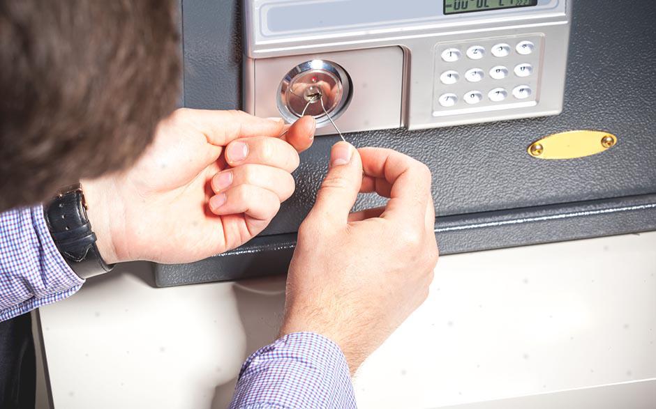 changer ouverture porte Gonesse
